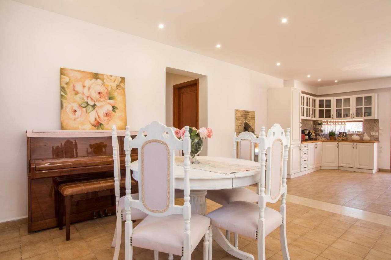 Emarmene Home With Private Pool Near Rhodes Town & Airport Koskinou  ภายนอก รูปภาพ